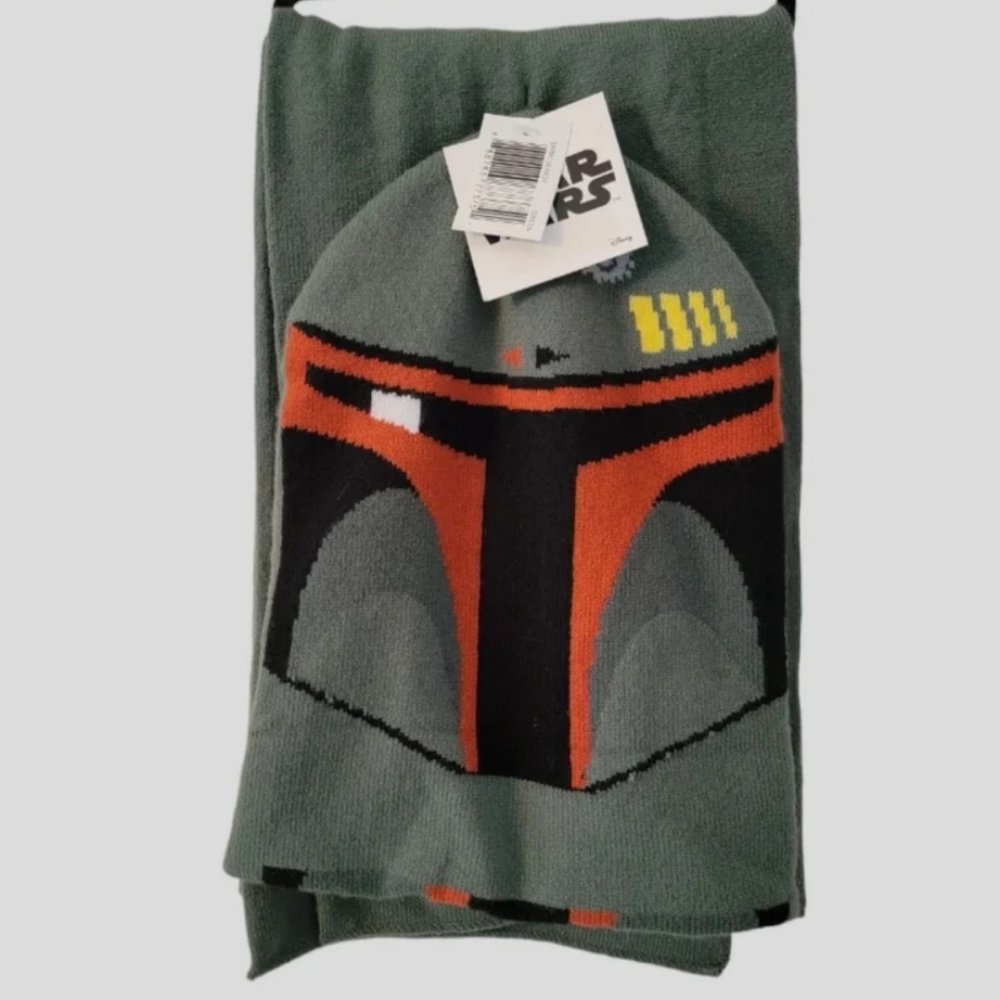 Star Wars Boba Fett Scarf and Beanie Combo